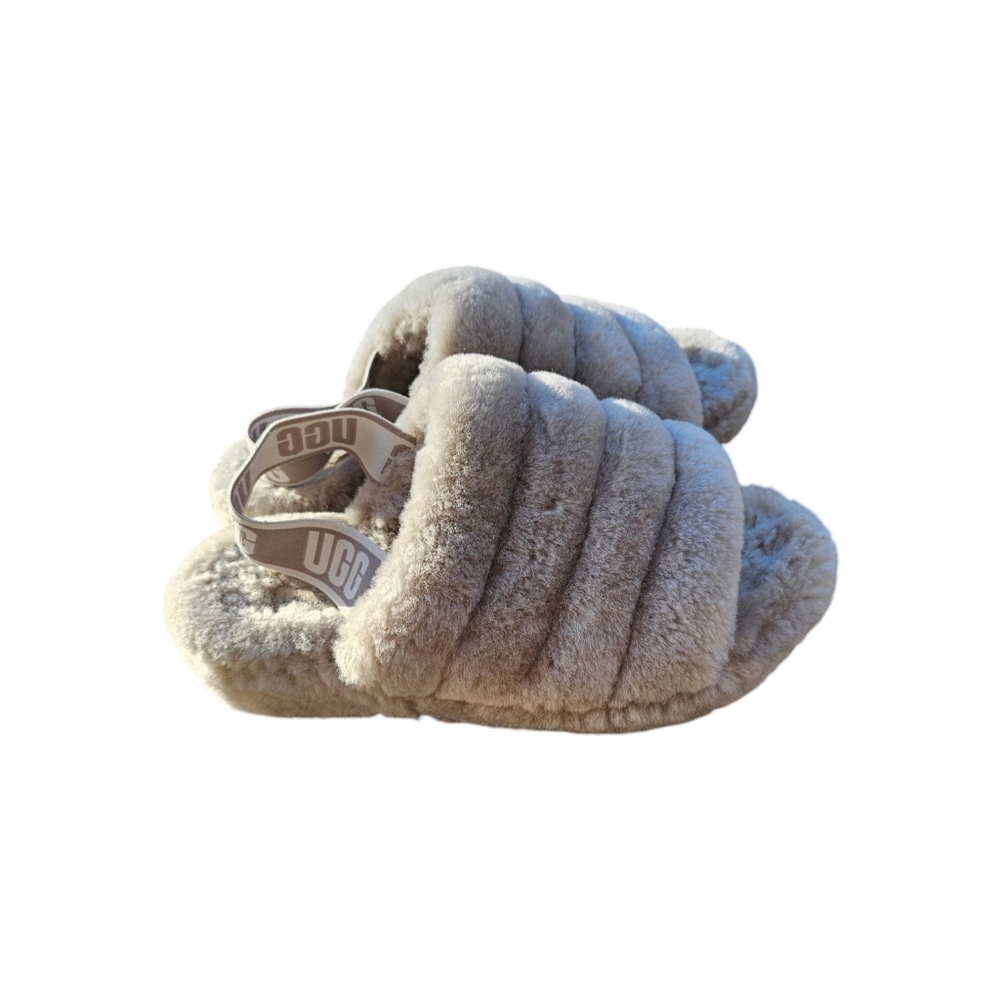 Ugg Fluff Yeah Slides Size 8 Gray Slippers Fuzzy Logo Women’s UGG Gray White - Picture 1 of 5